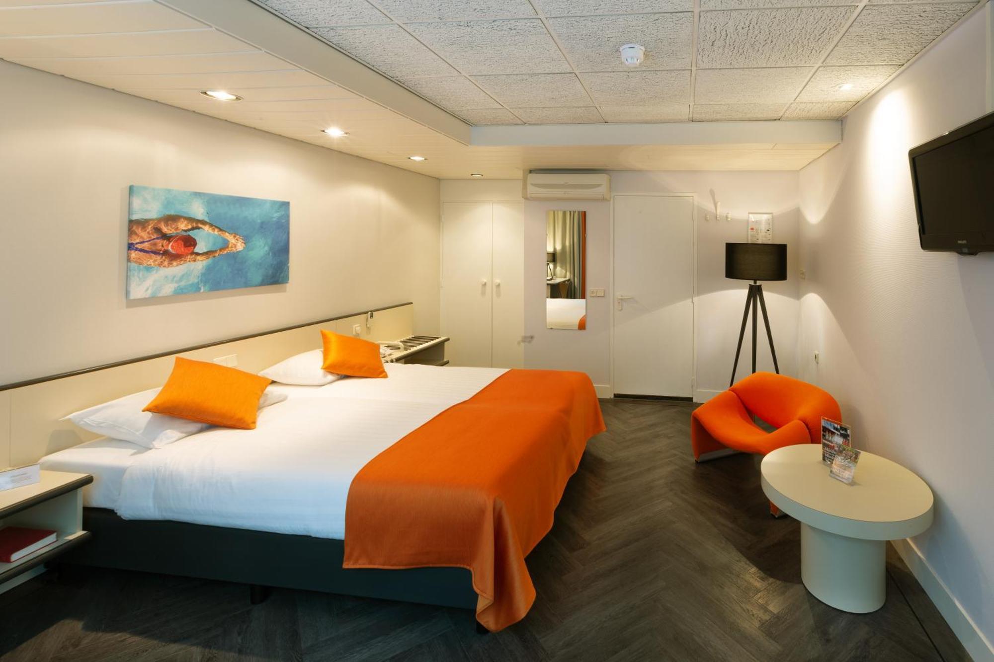 Fletcher Hotel-Restaurant Oud London Zeist Bagian luar foto